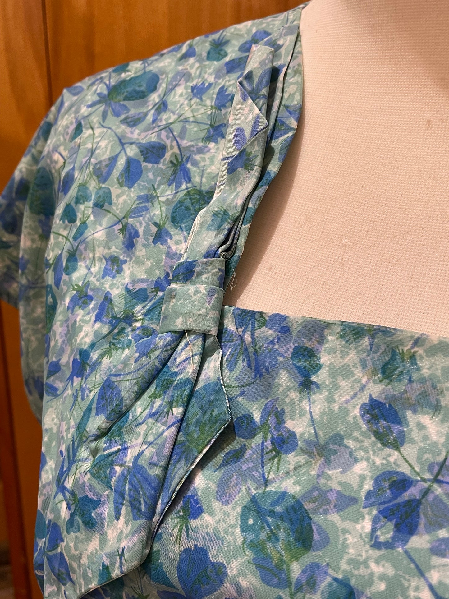 Leslie Grey 50s Blue Floral Party Dress