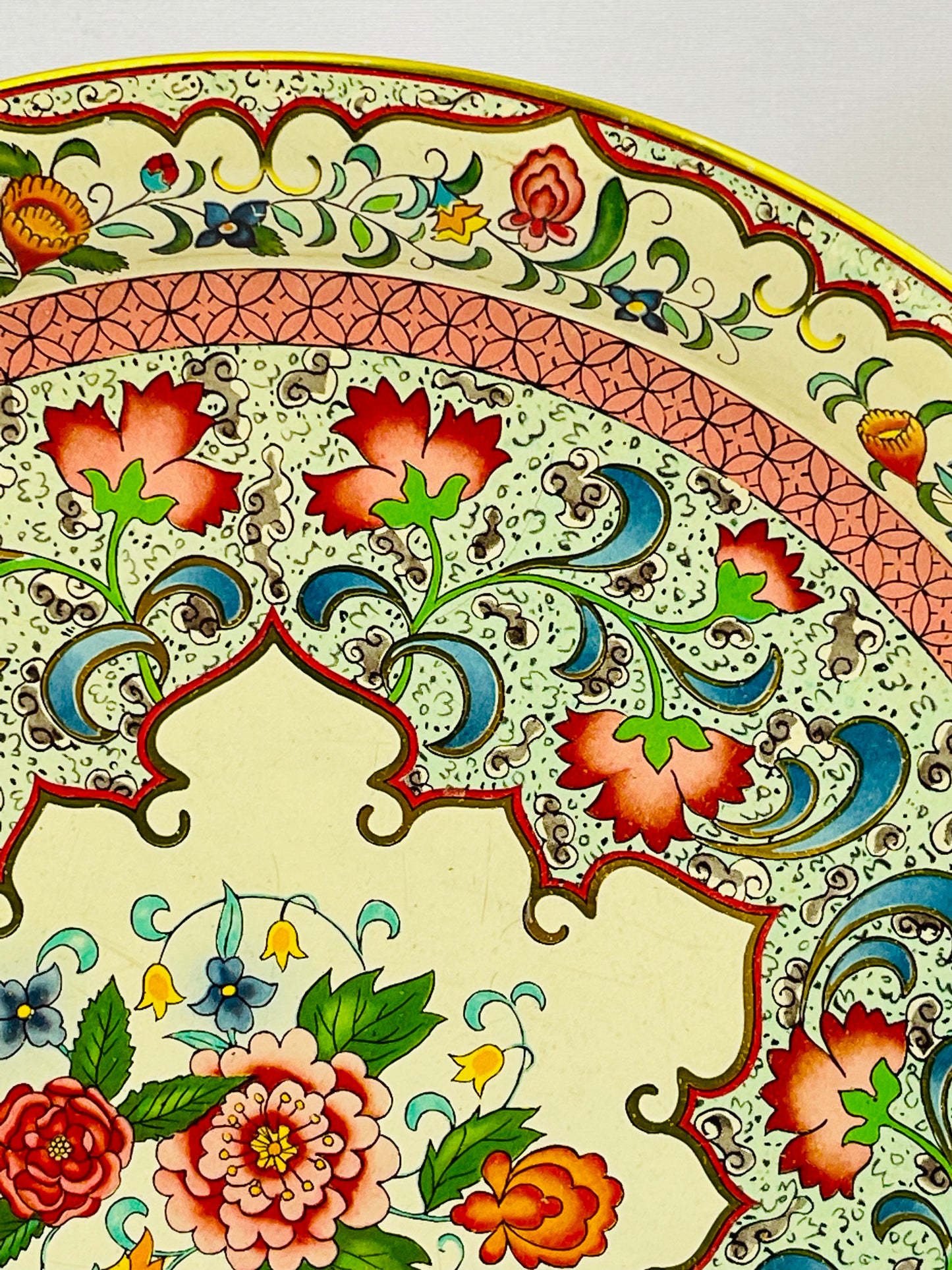 Dagger Decorated Ware Tin Trays