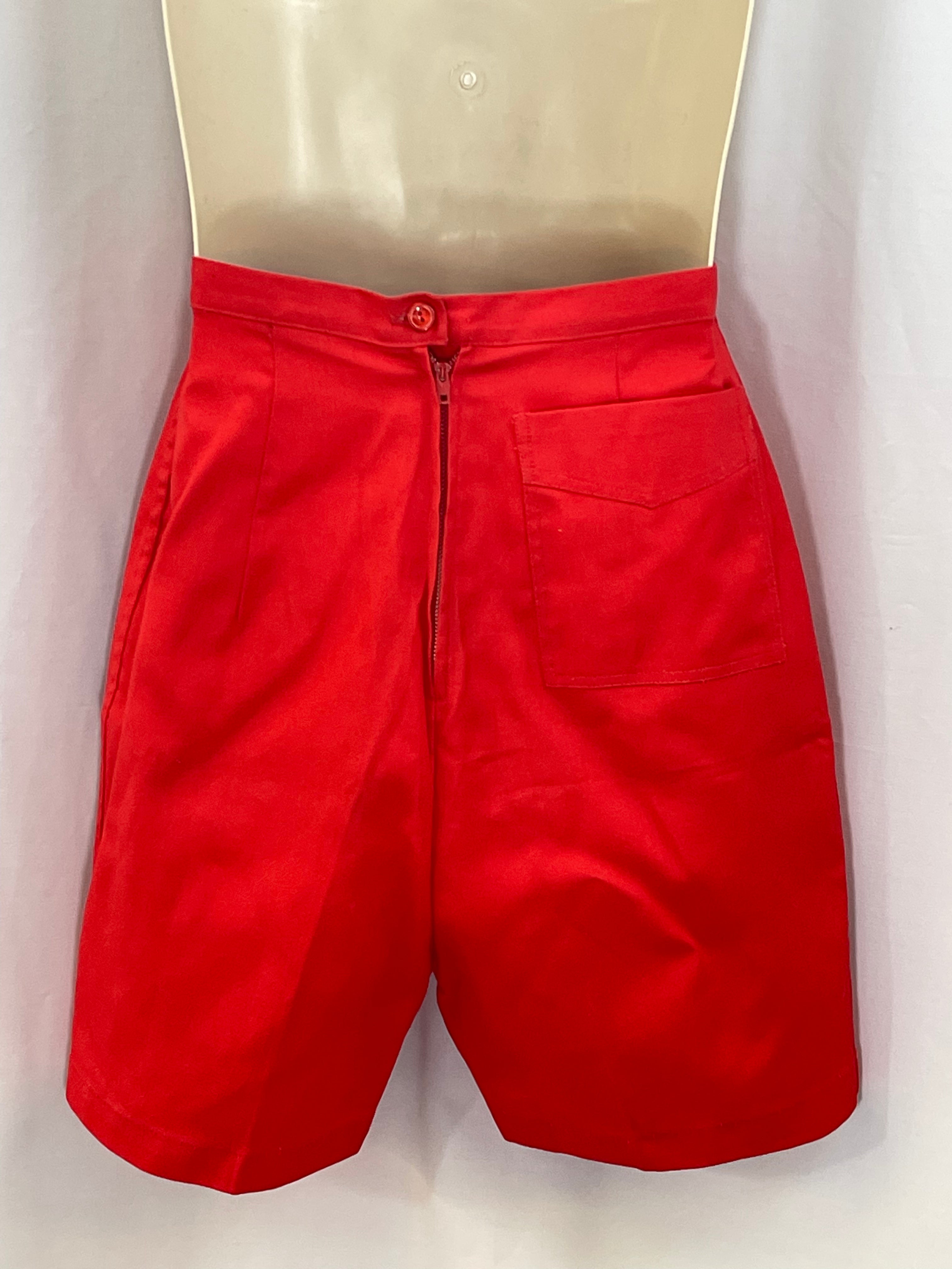 Zara shop red shorts