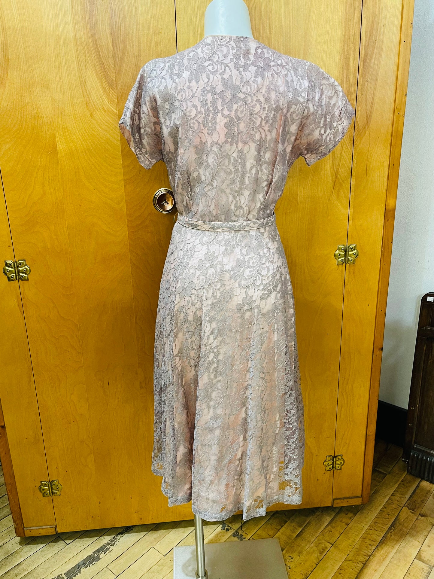 50s Mauve Lace Dress