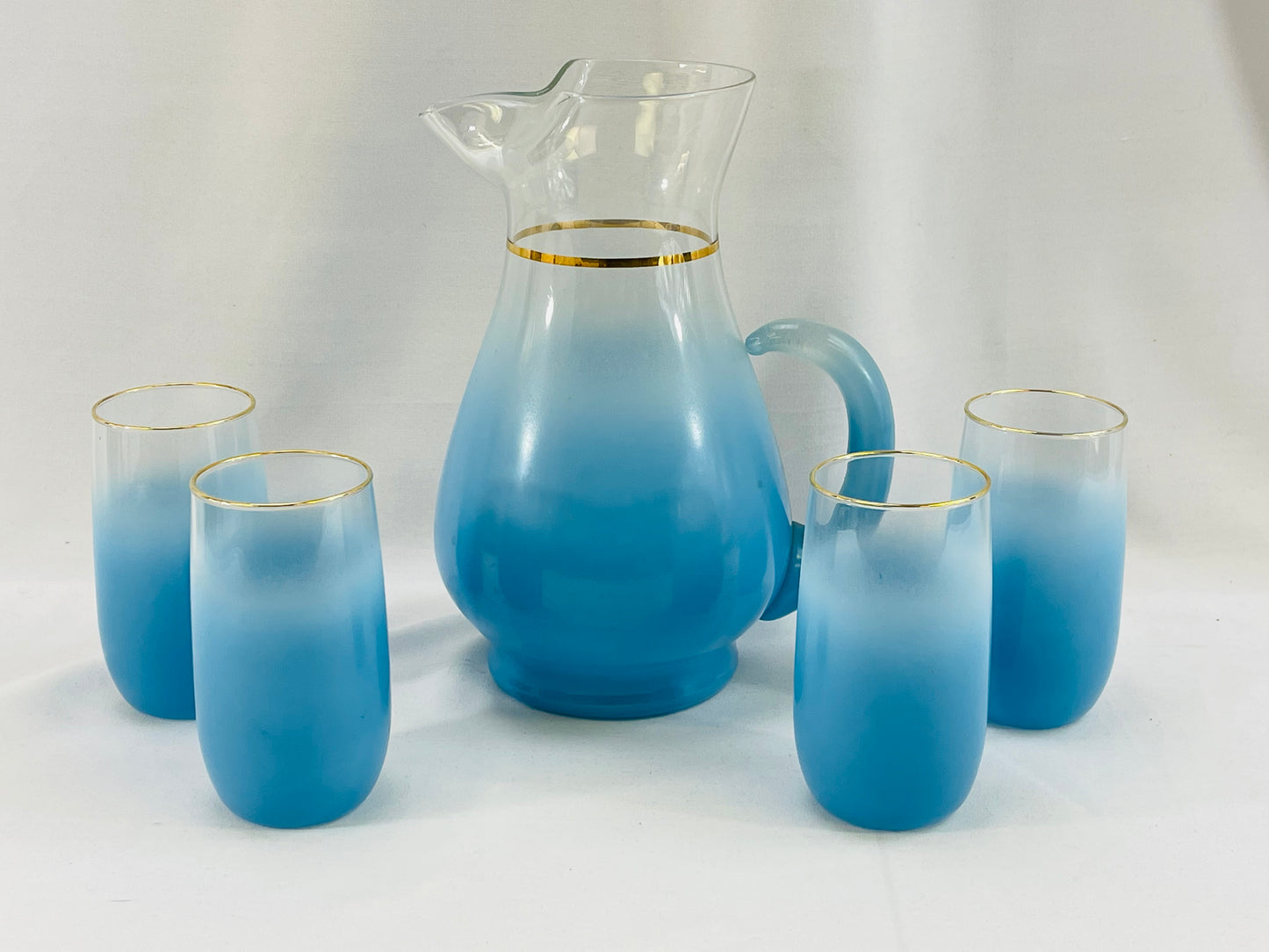 Blue Blendo Pitcher & 4 Glasses
