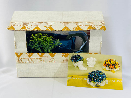 Vintage Fad of the Month Craft Project - Cinderella Bouqet