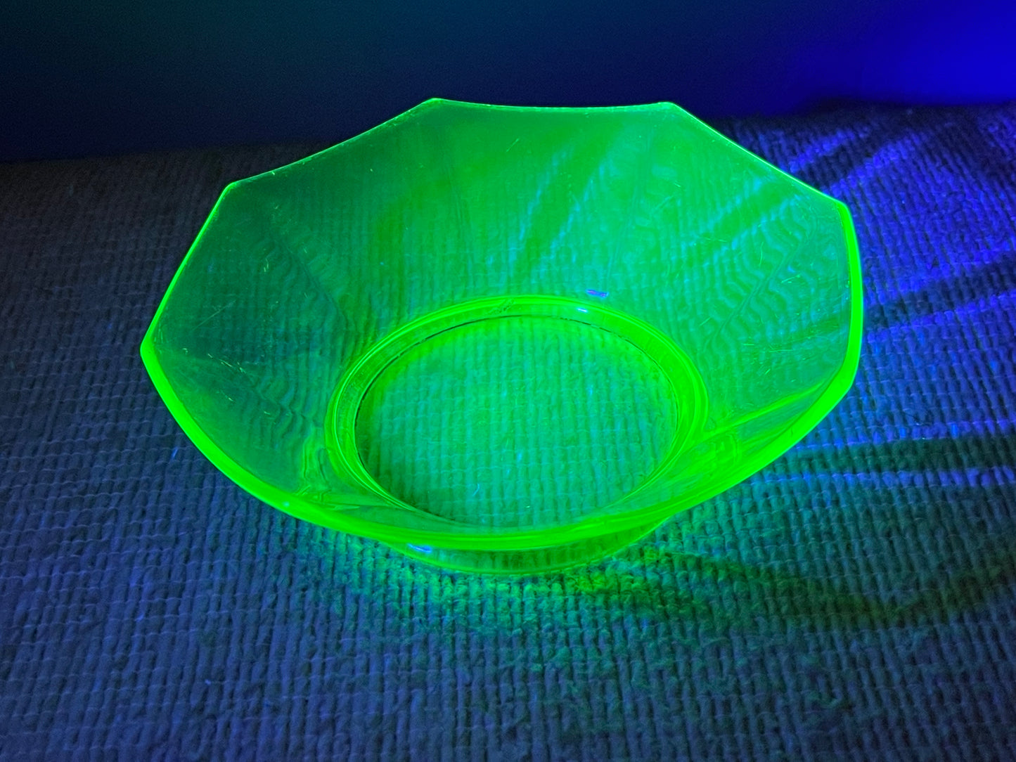 Uranium Glass Octagon Bowl