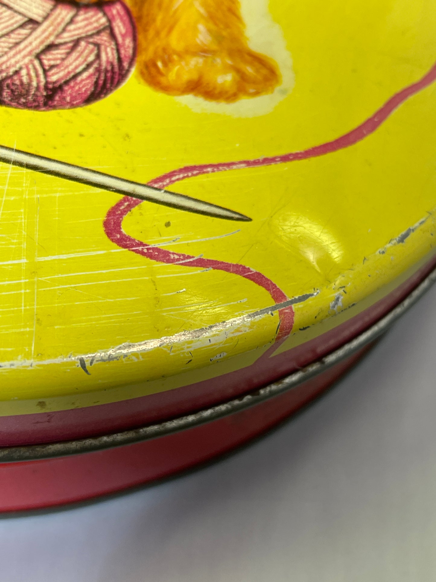 Vintage Playful Kitten Tin