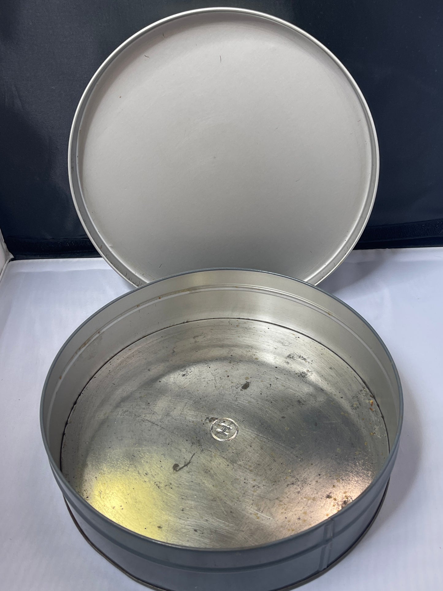 Mrs Stevens Honey Bear Tin