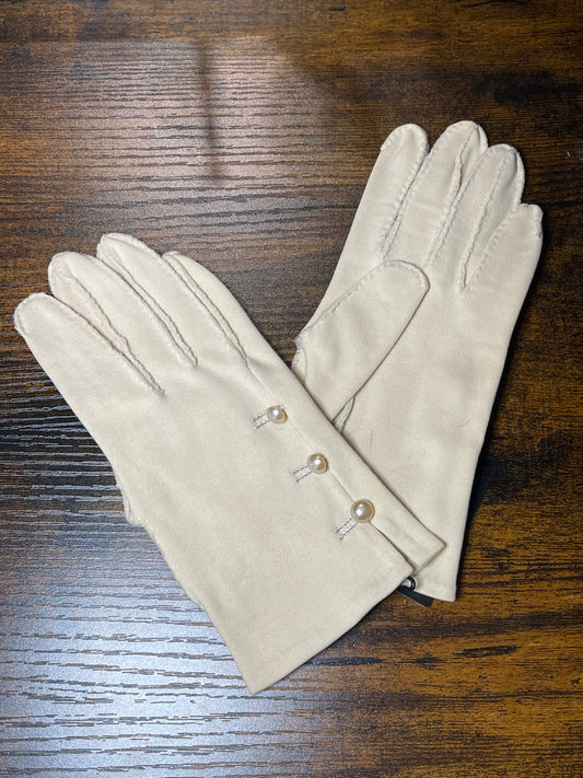 Ivory Wrist Length Gloves