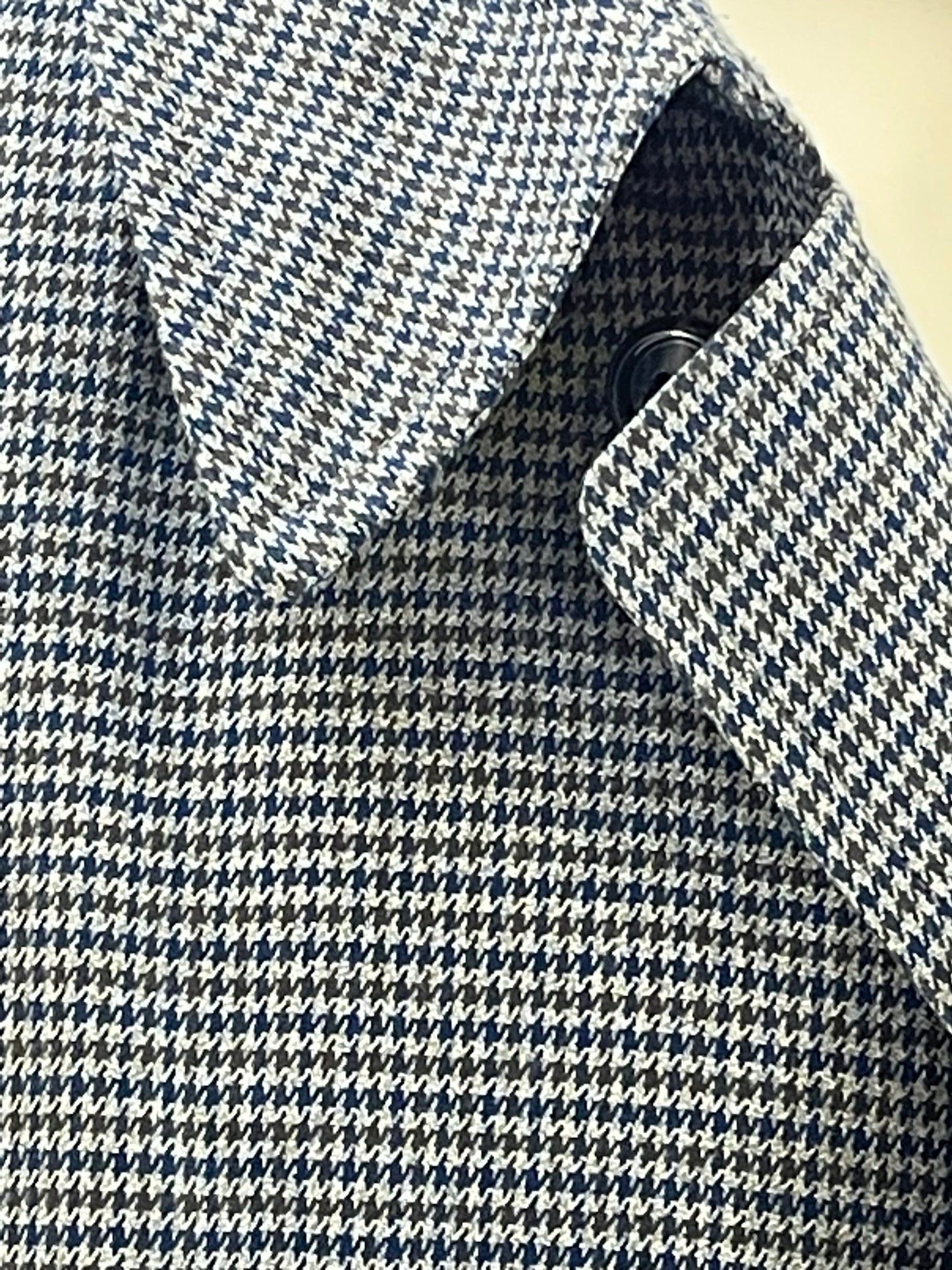 London Fog Overcoat 42 Short