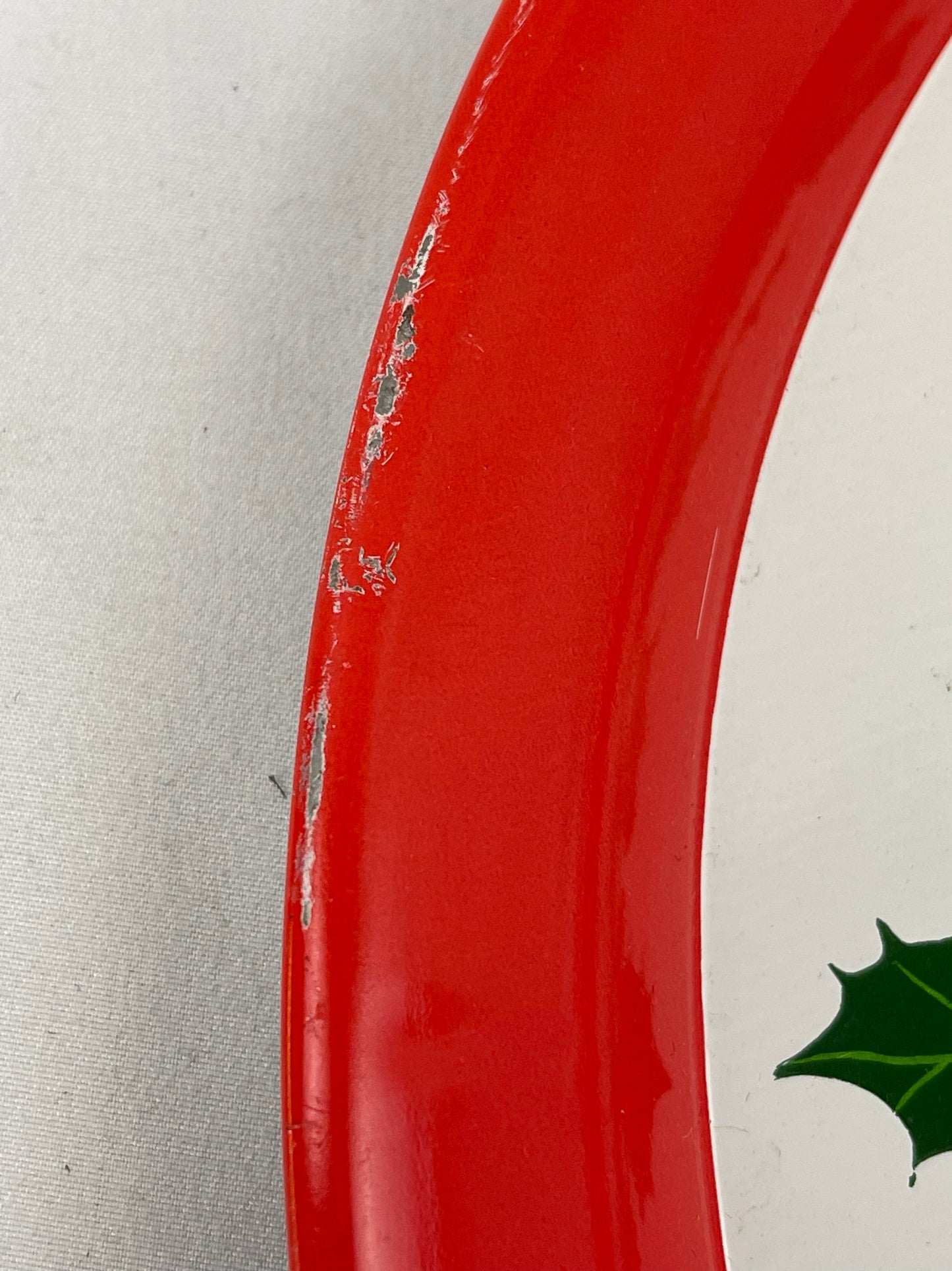 Round Hallmark Poinsettia Tray