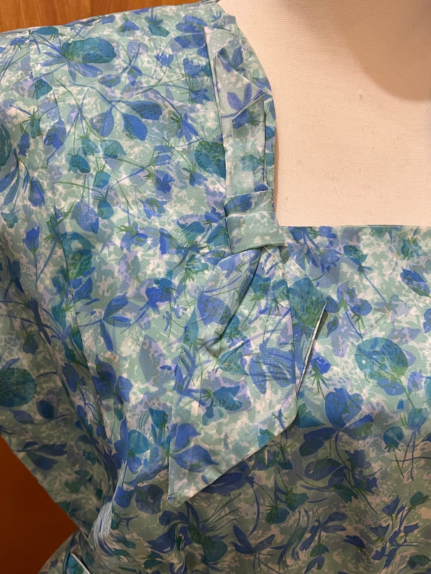 Leslie Grey 50s Blue Floral Party Dress