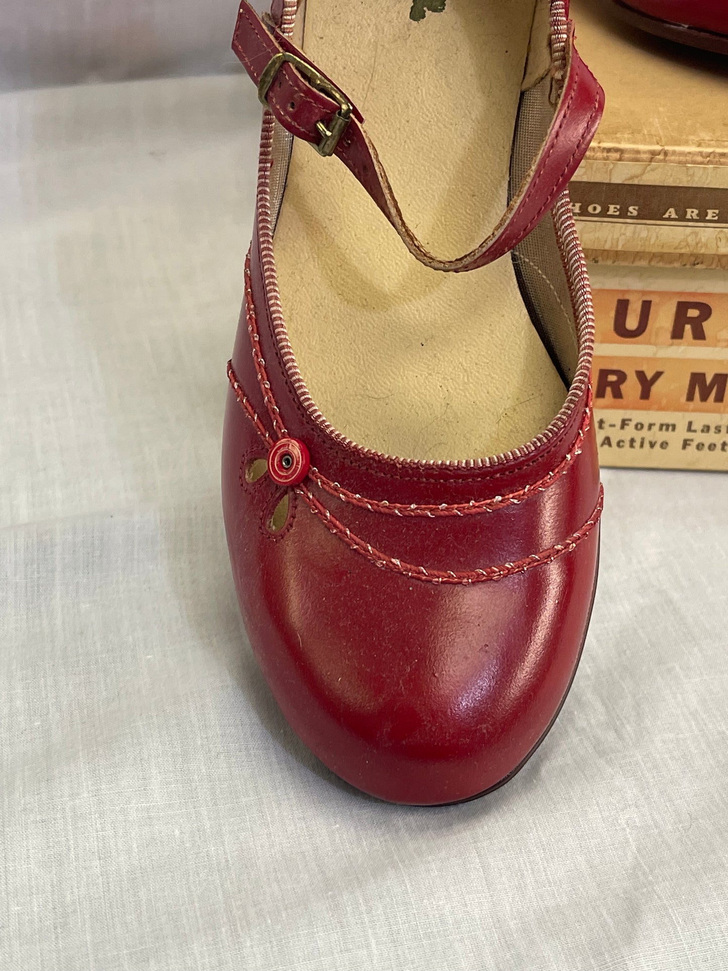 Hurd Merry Maid Girl’s Red Leather Shoes