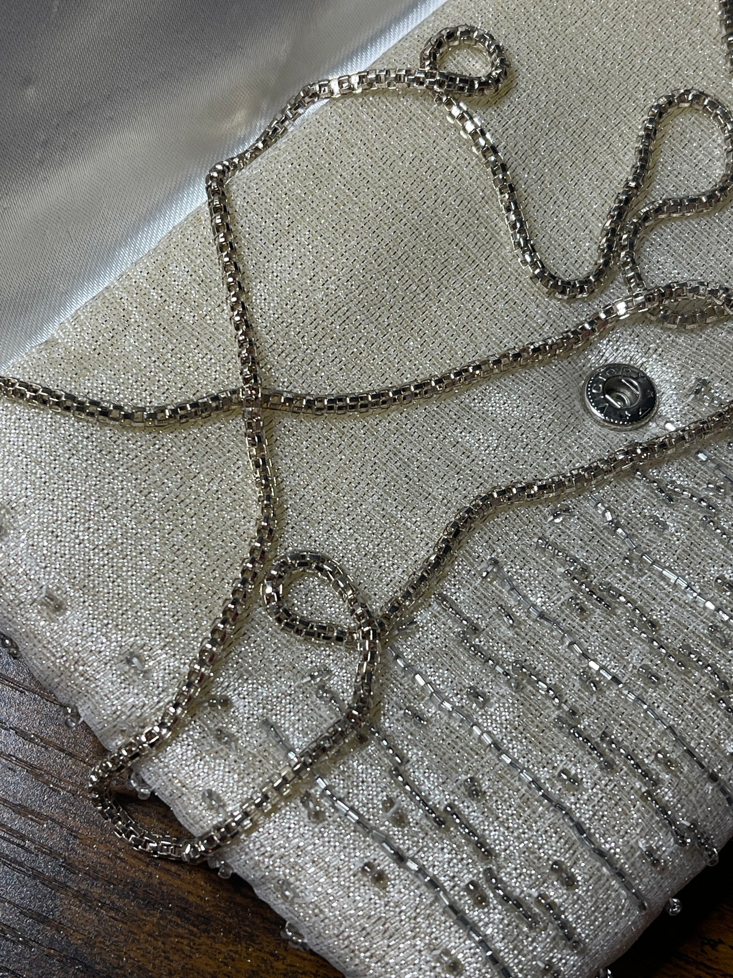 La Regale Hong Kong Beaded Purse