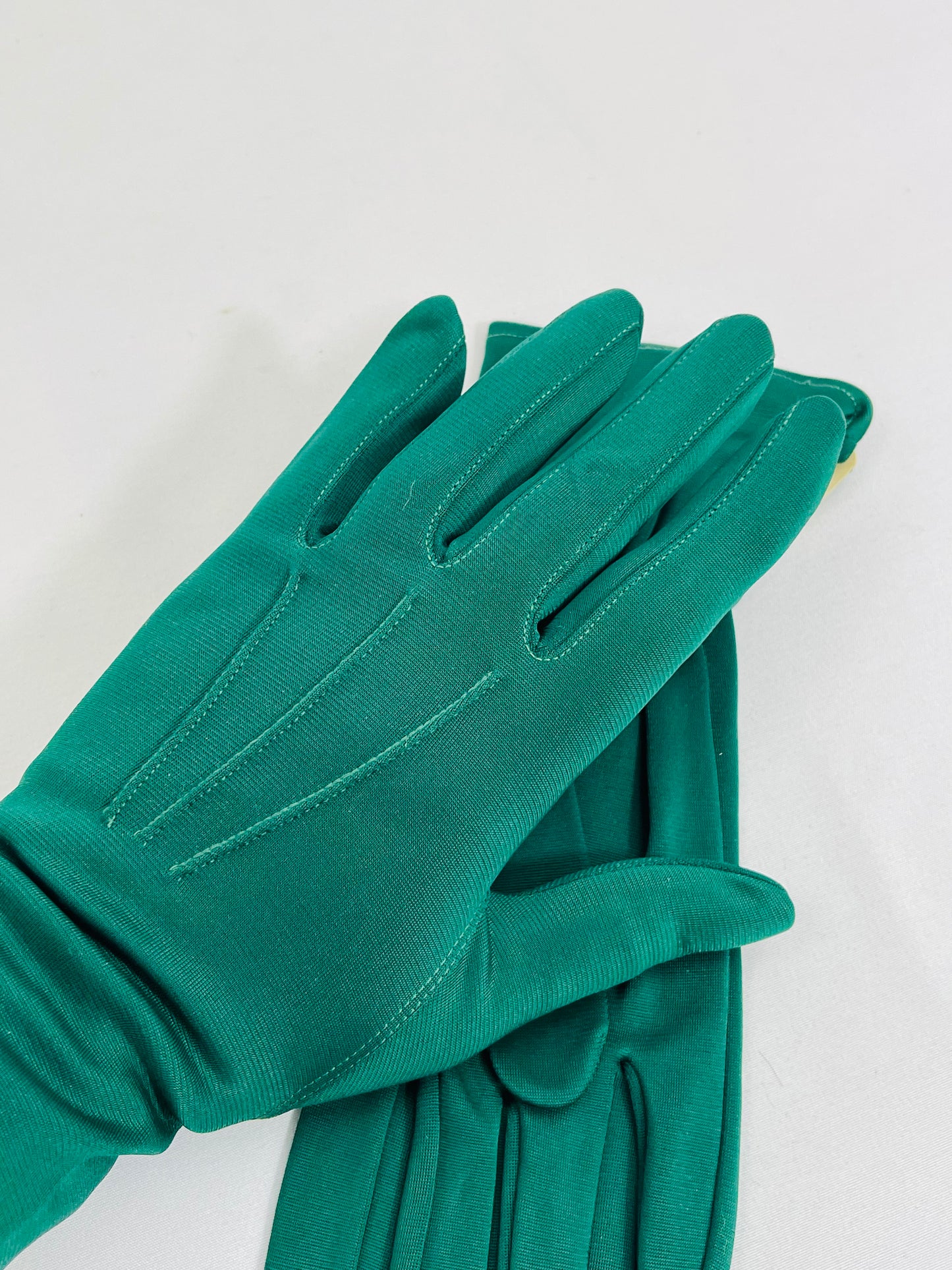 NOS Green Gloves