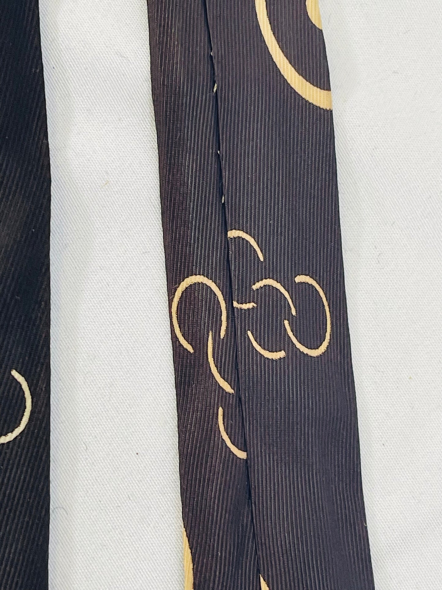 40s Black & White Tie