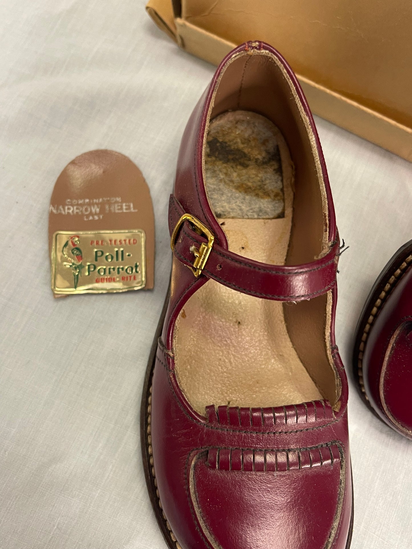 Poll-Parrot Girl’s Red Leather Shoes