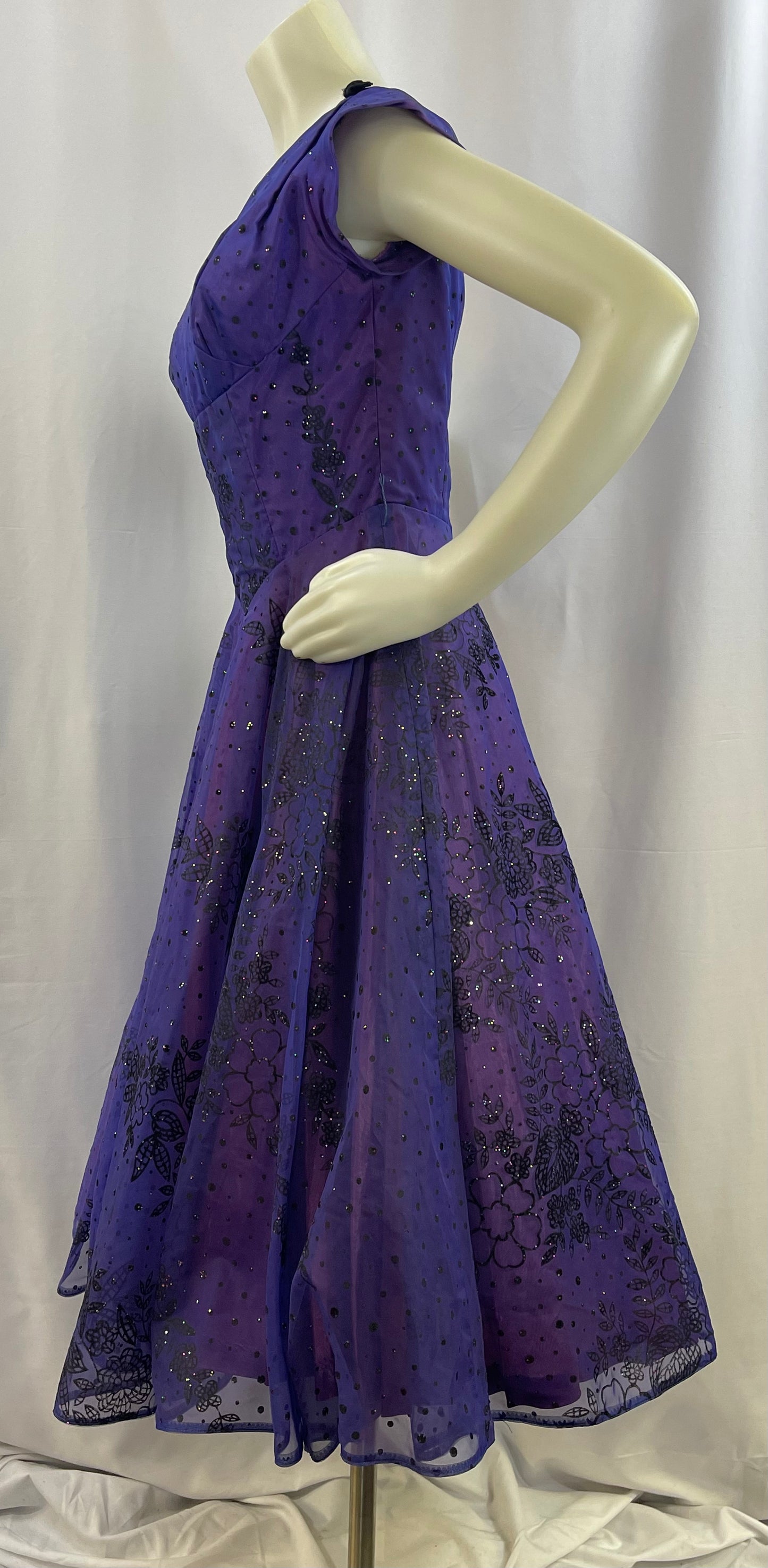 Glorious 50s Vibrant Purple Dress