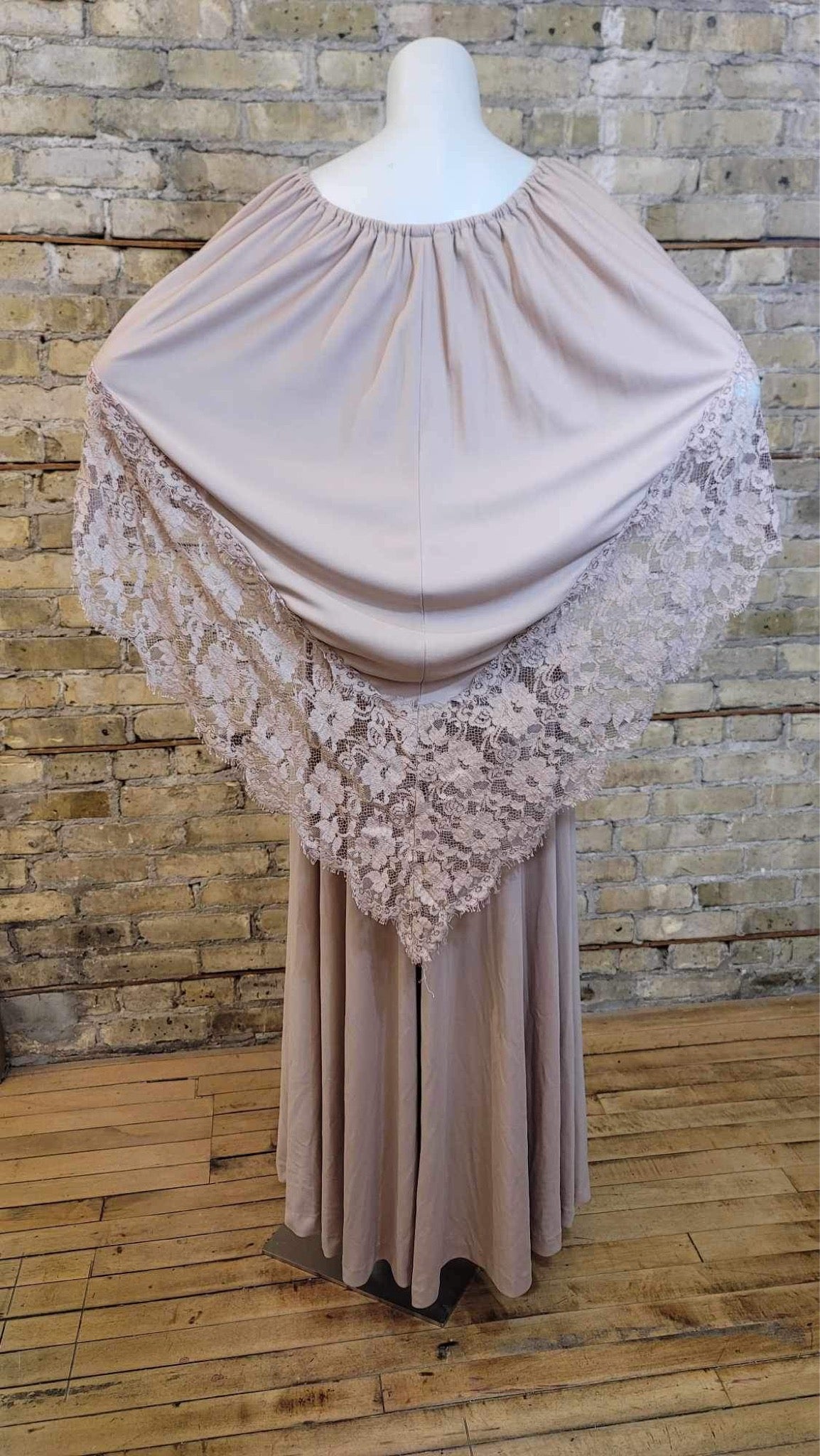 Mauve 70s Maxi Dress