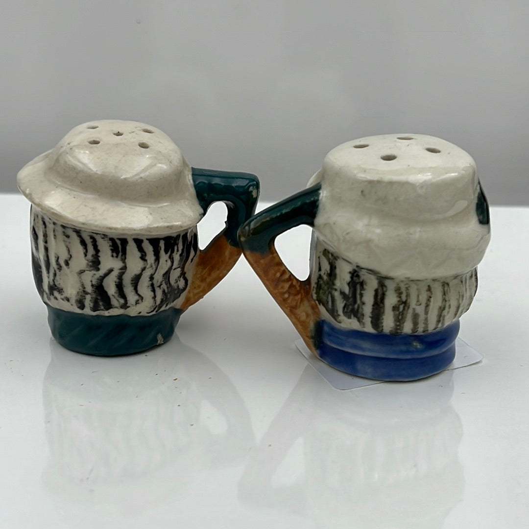 Toby fisherman salt and pepper shaker