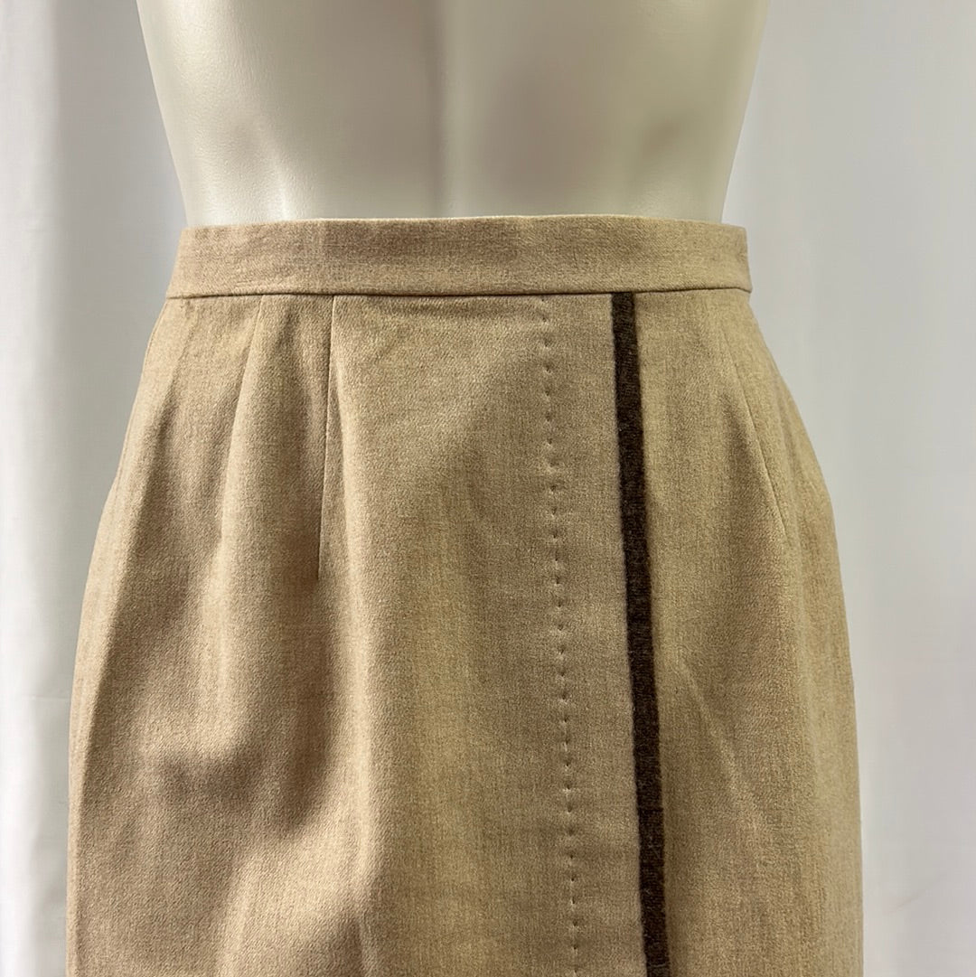 Women’s Ivory Wool Skirt