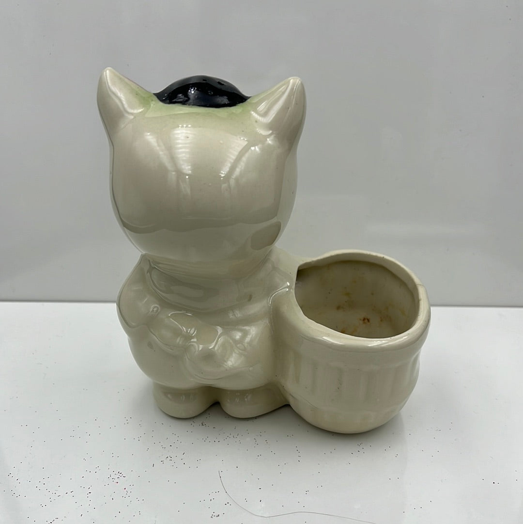 Small Pig Planter