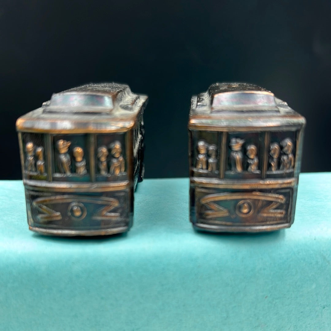 San Francisco street car salt and pepper shakers