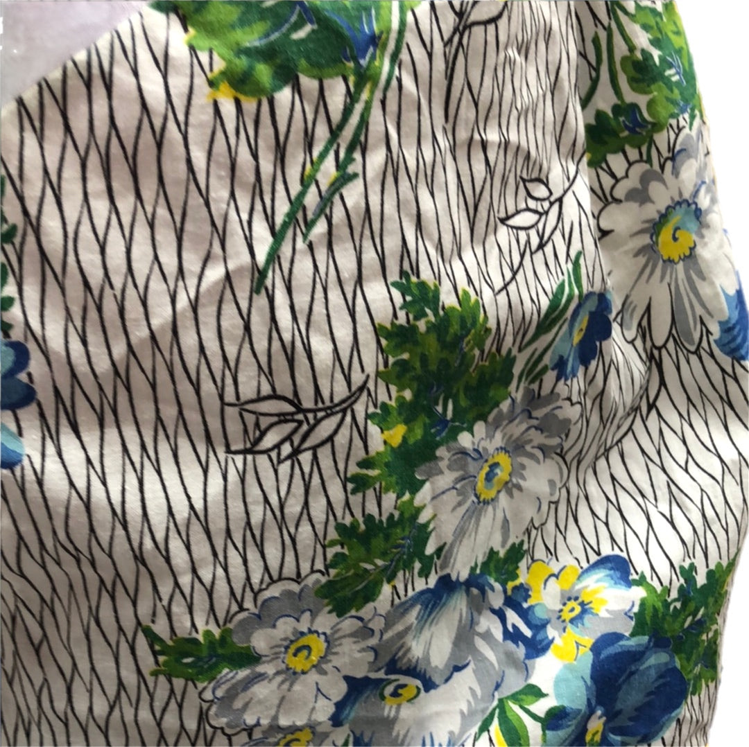 White, Blue and Yellow half apron with tie back