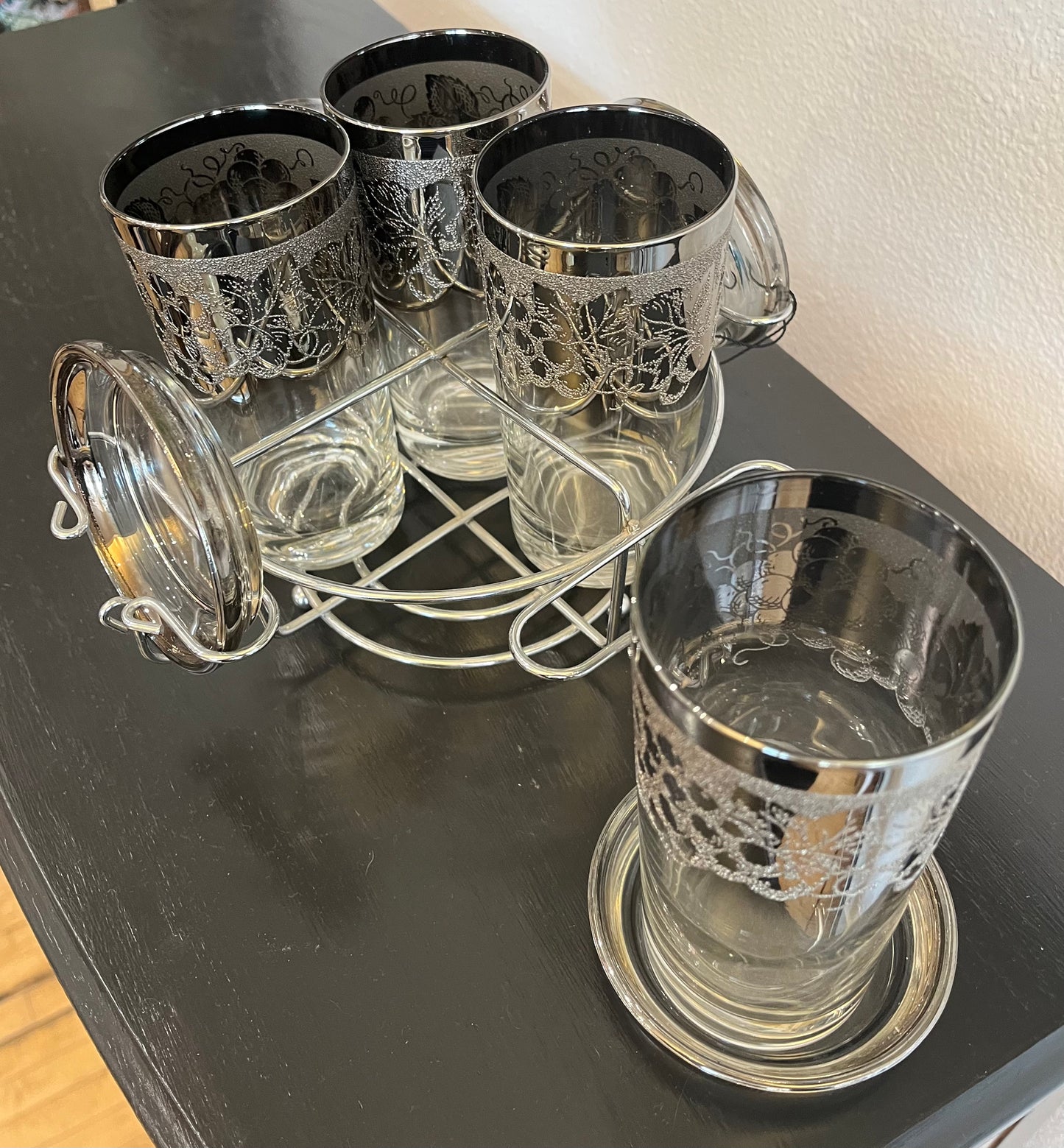 Vitreon Queens Luster set of 4 highball , 4 glass coasters, and metal caddy.