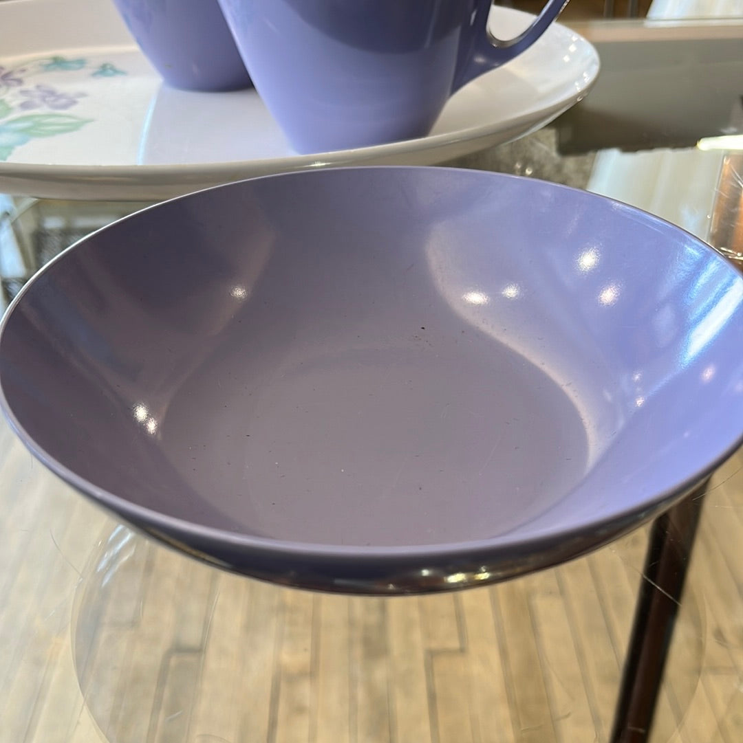 Lavender and White Royalon Melmac dishes set