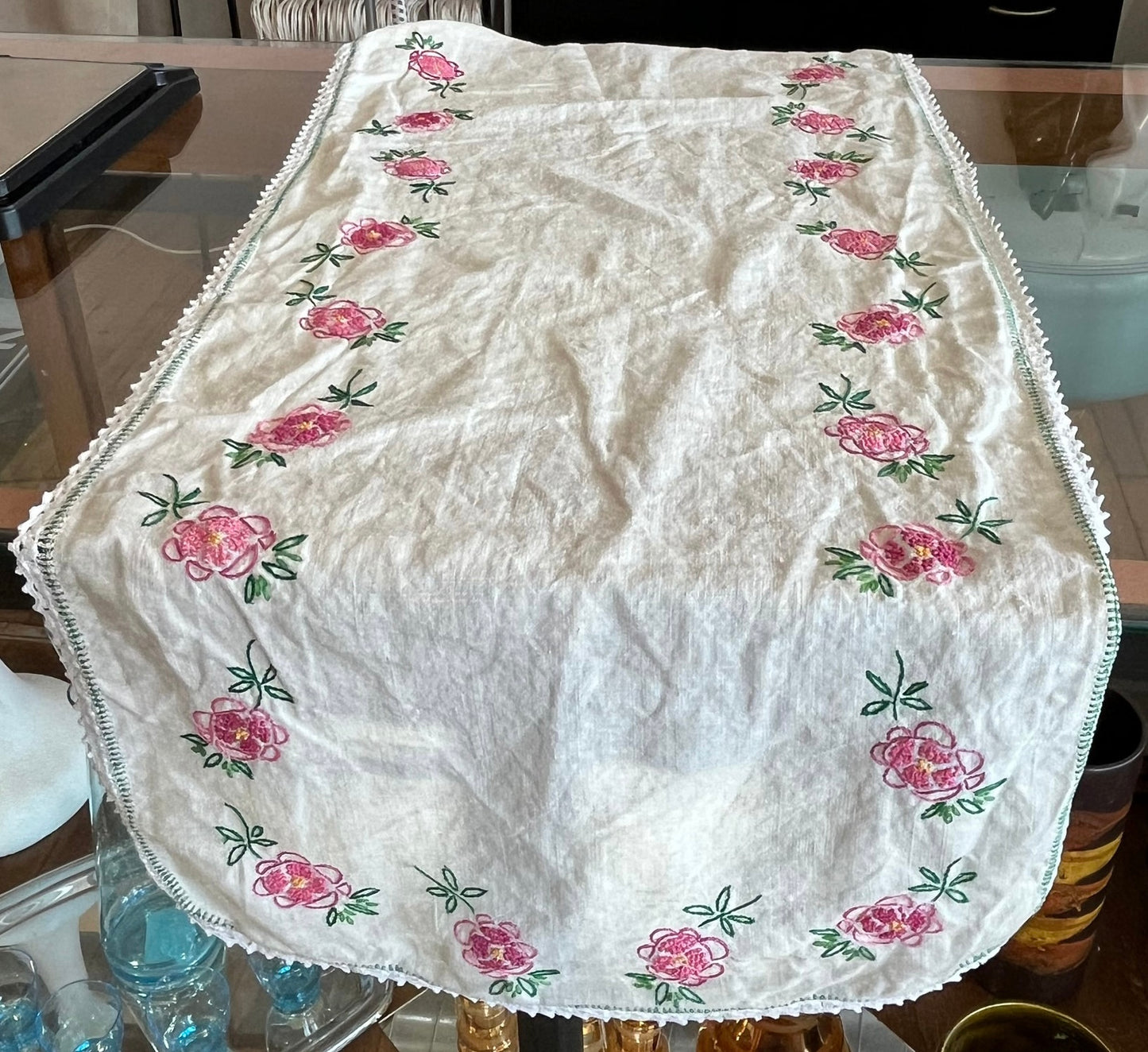 Embroidered table runner