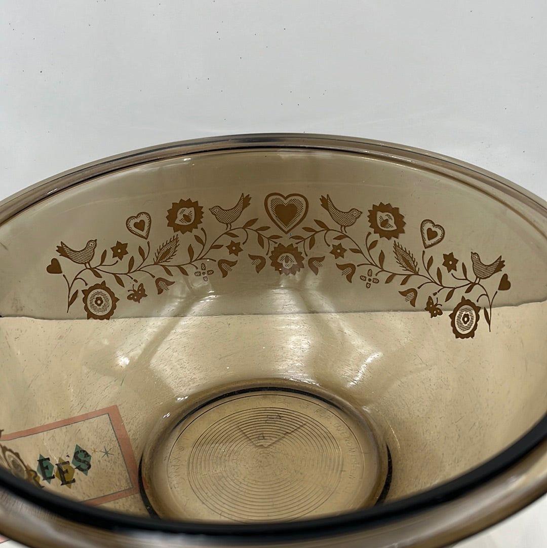 Brown Pyrex bowl