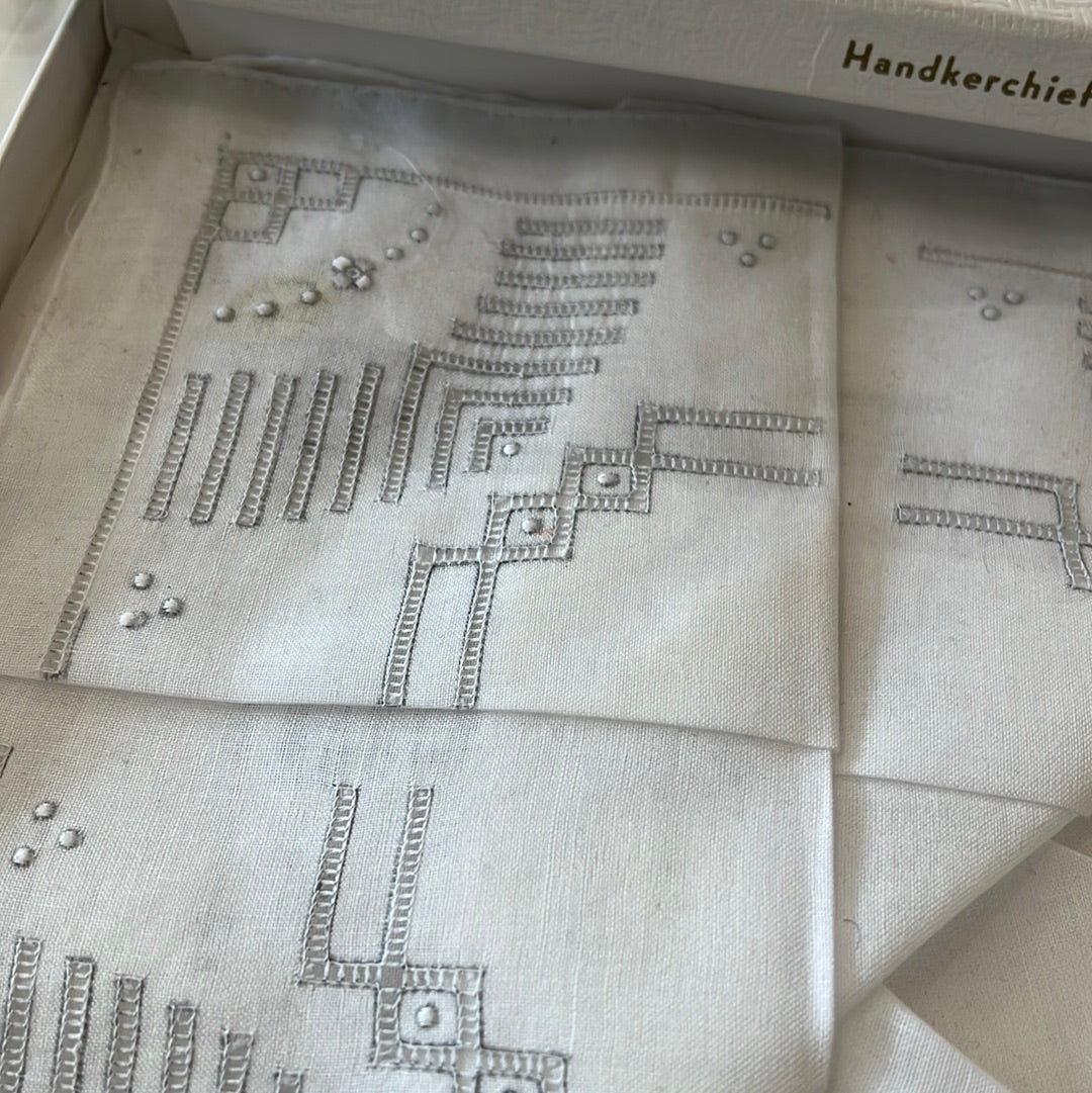 Hand embroidered hanky set