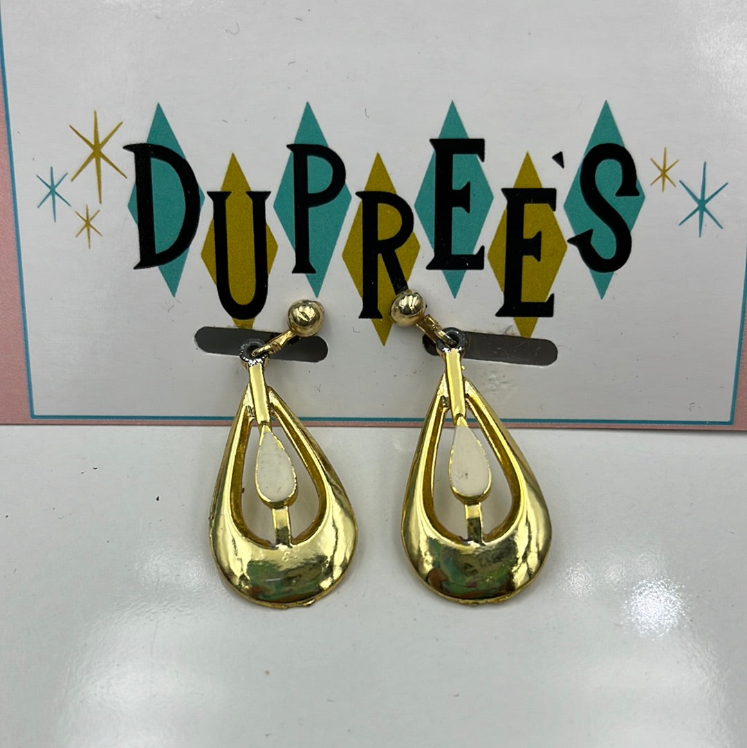 Gold dangle clip on earring