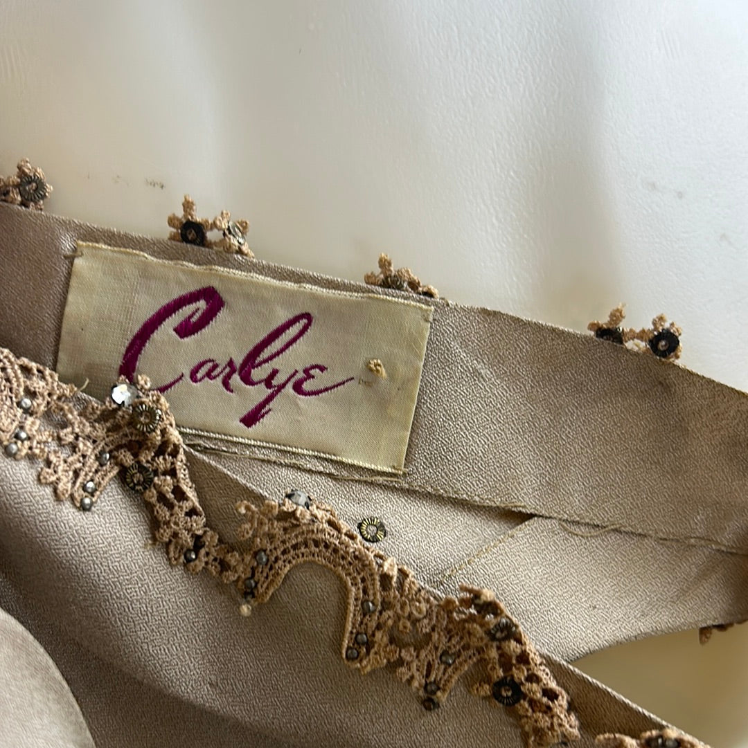 50s Beige Sleeveless Pleated Dress