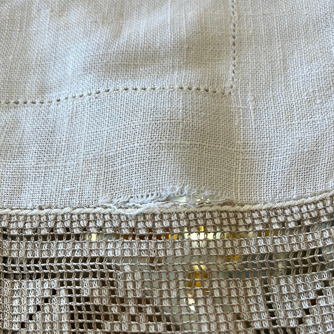 Ecru table runner