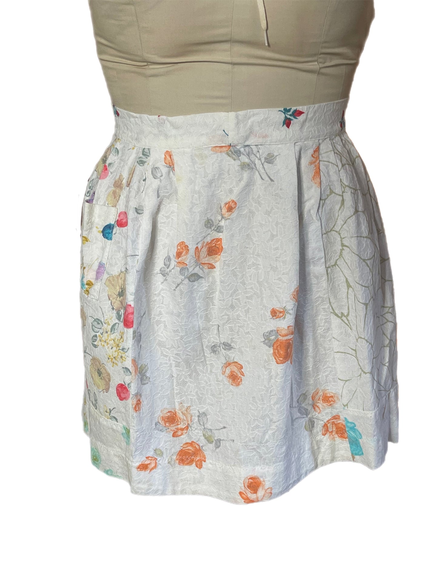 White Floral Kitchen Apron