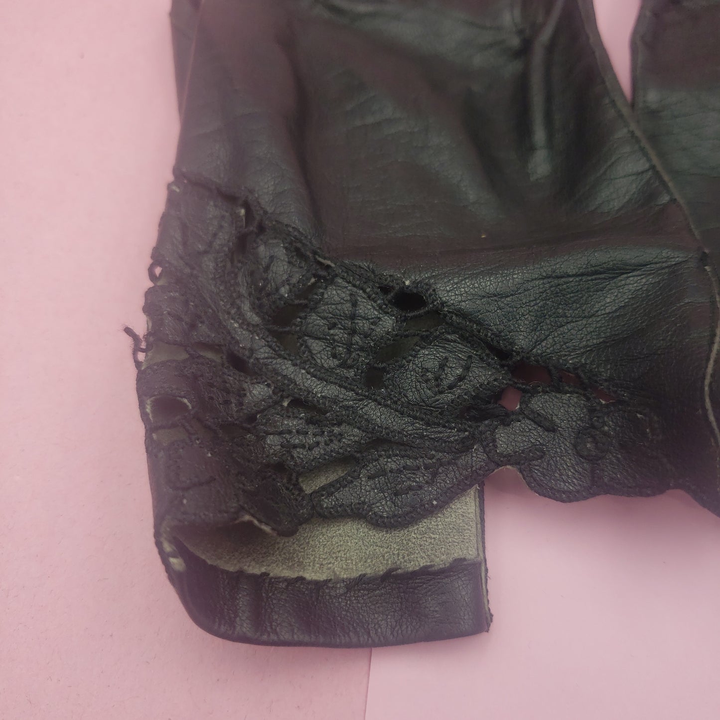 Black leather cutout gloves