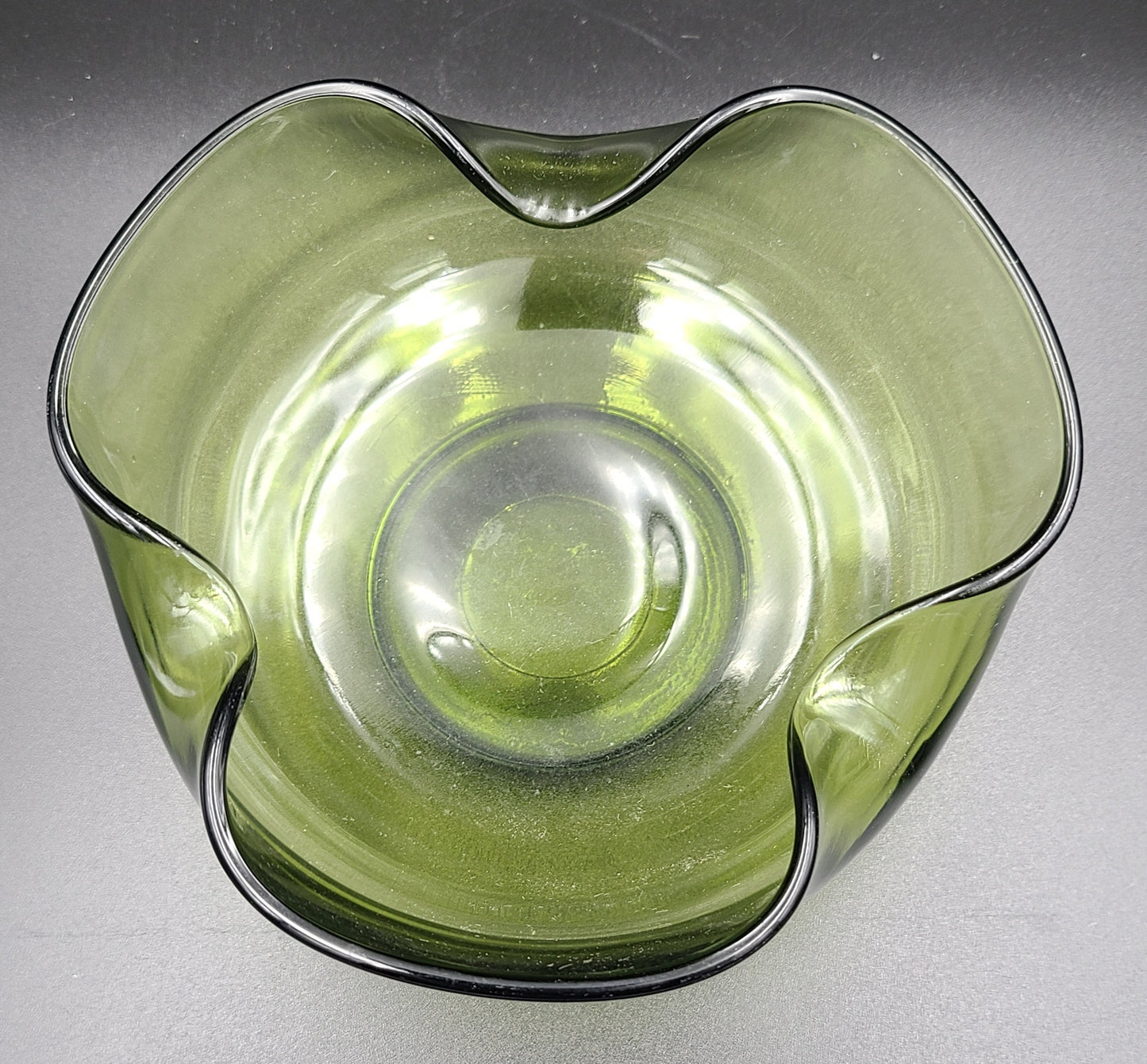 Anchor Hocking Avocado Serving Bowls