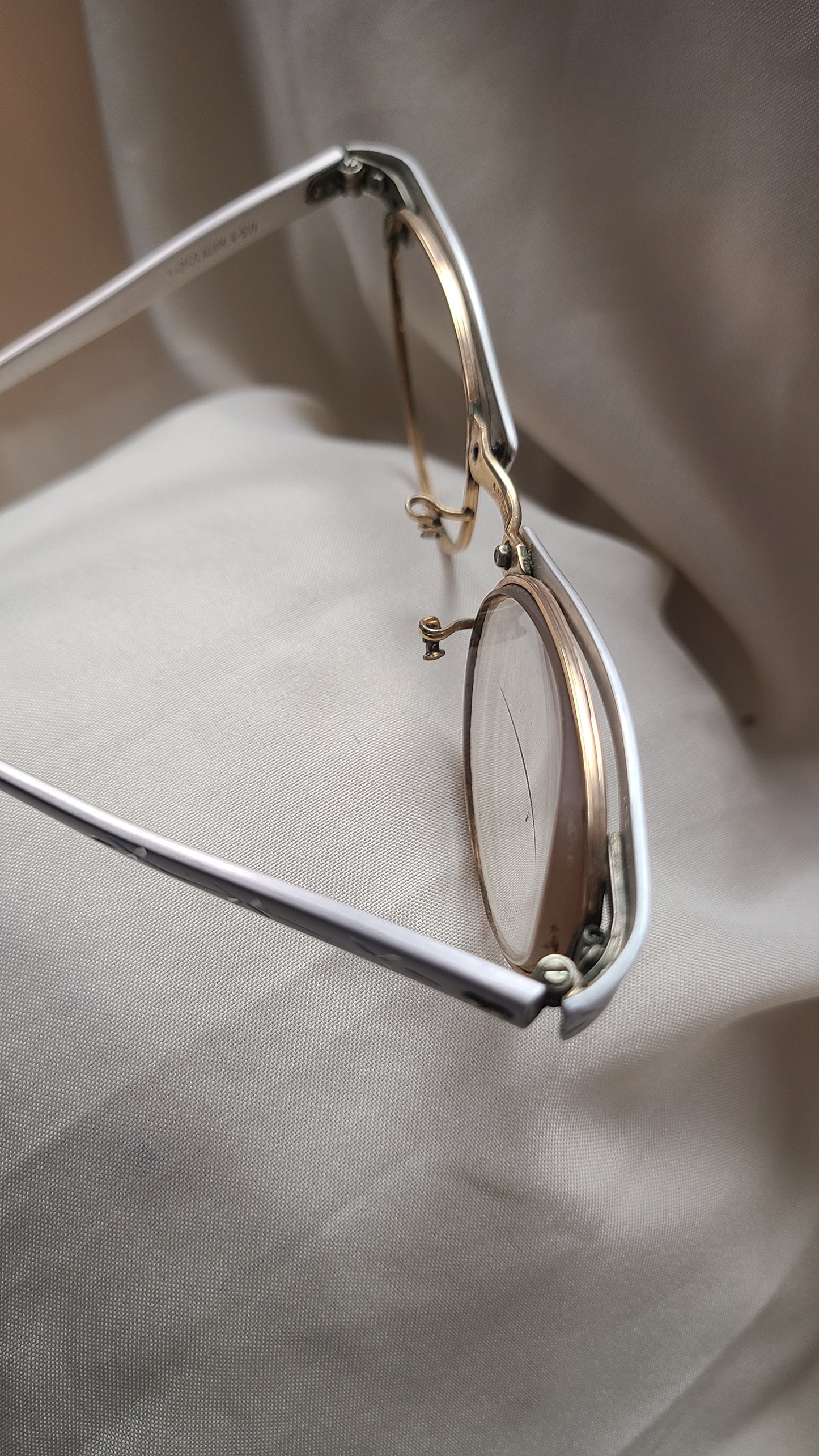 Vintage Silver Aluminum Cat-Eye Frames