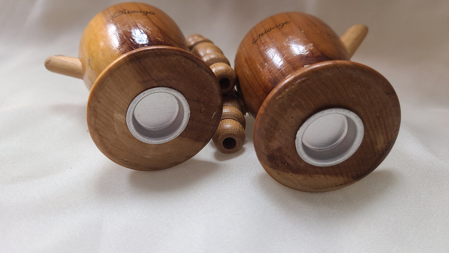 Vintage Wooden Chicago Teapot Salt and Pepper Shaker Set
