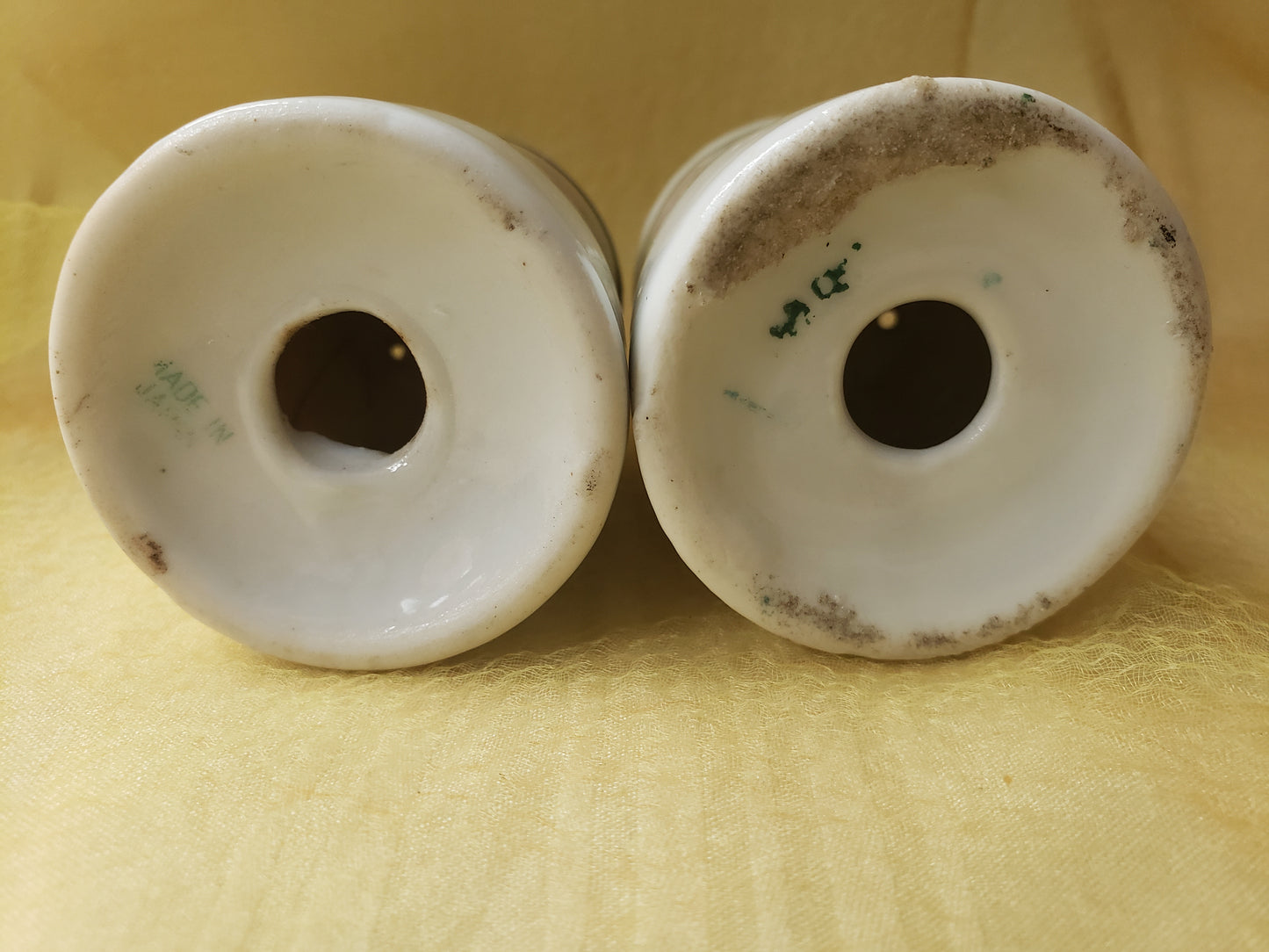 Ceramic Floral Shaker Set