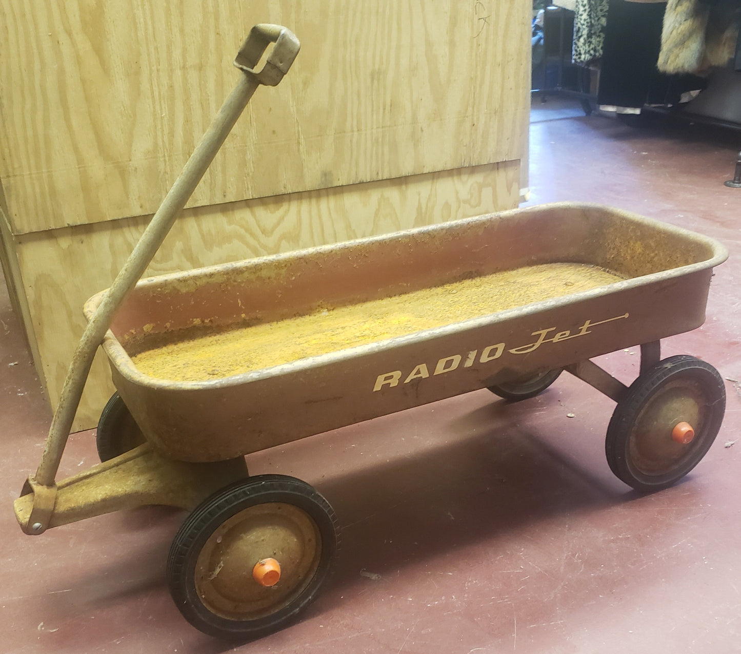 Radio Jet Coaster Wagon