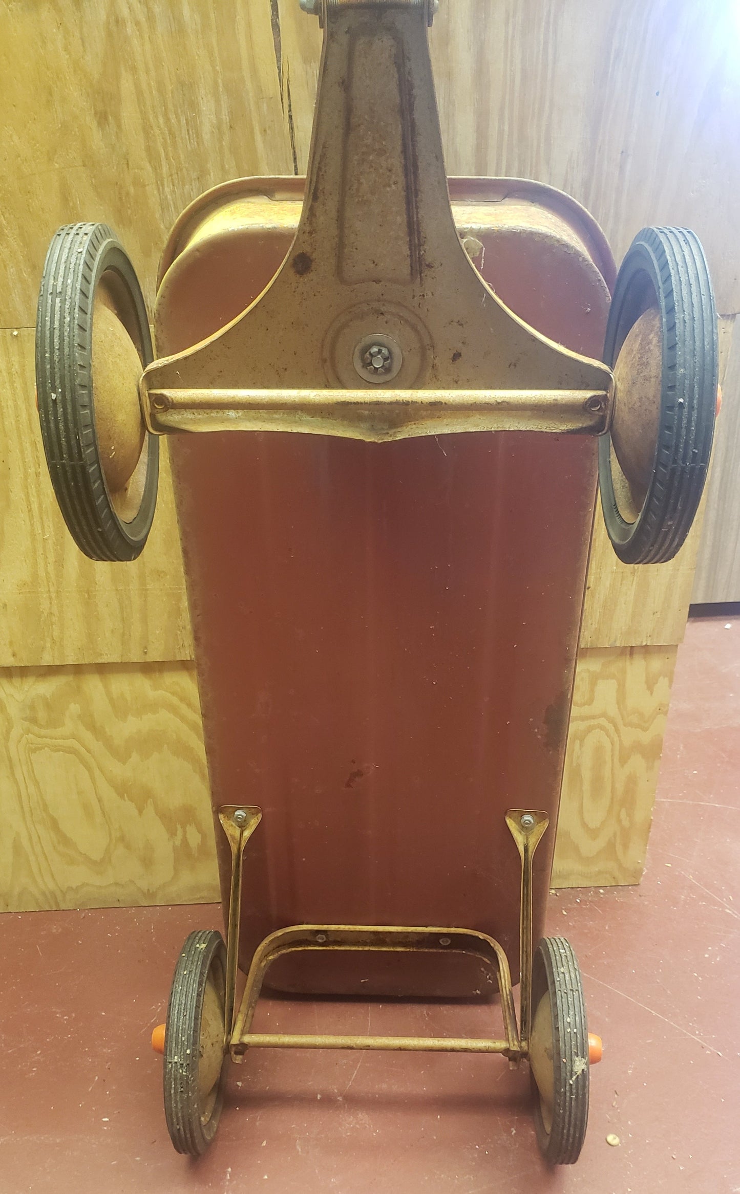 Radio Jet Coaster Wagon