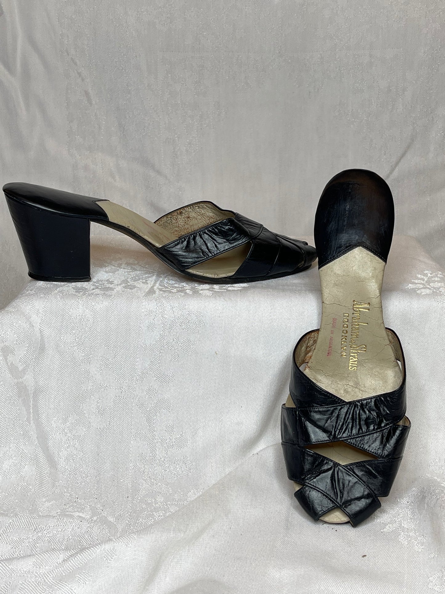 40s strappy mules