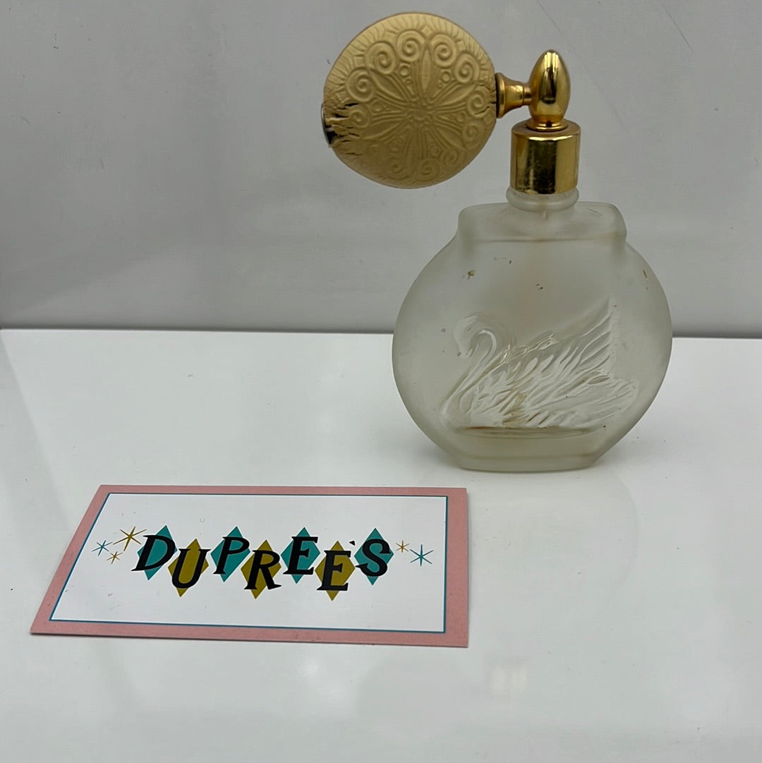 Gloria Vanderbilt atomizer