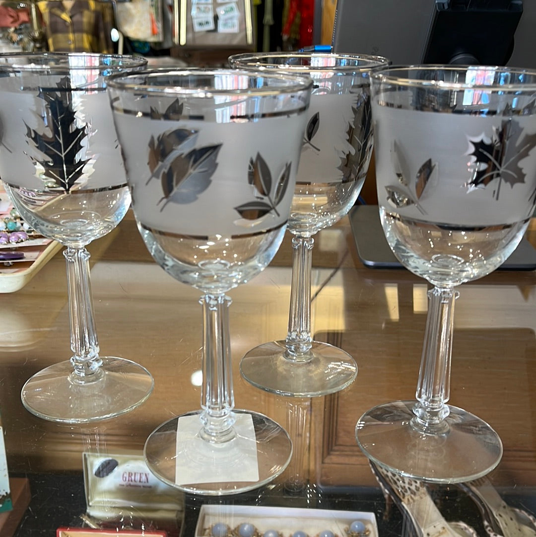 Libby Silver Leaves set of 4 stem/wine