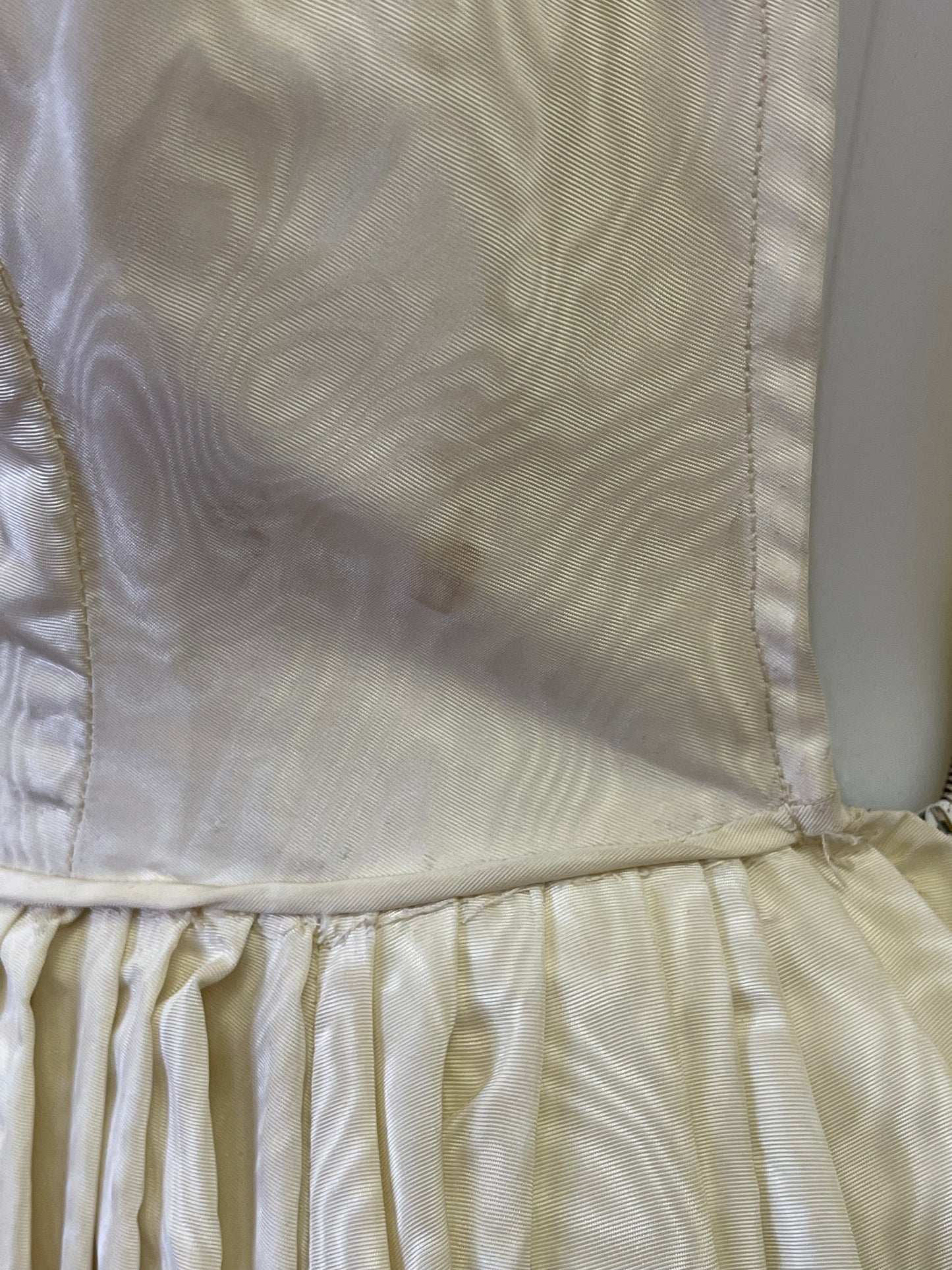 50s Ivory taffeta party dress