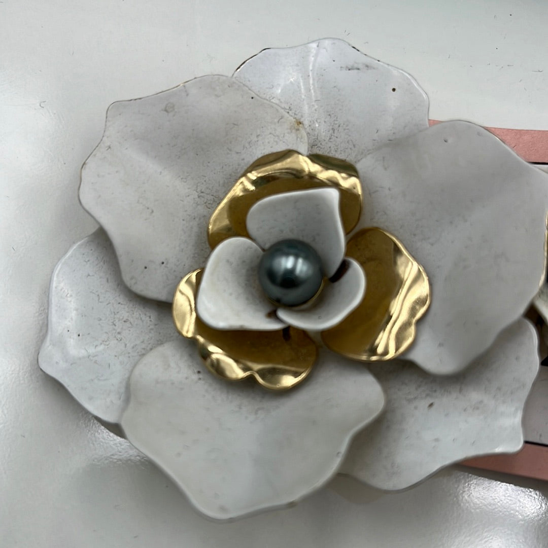 Sarah Coventry brooch & earring set