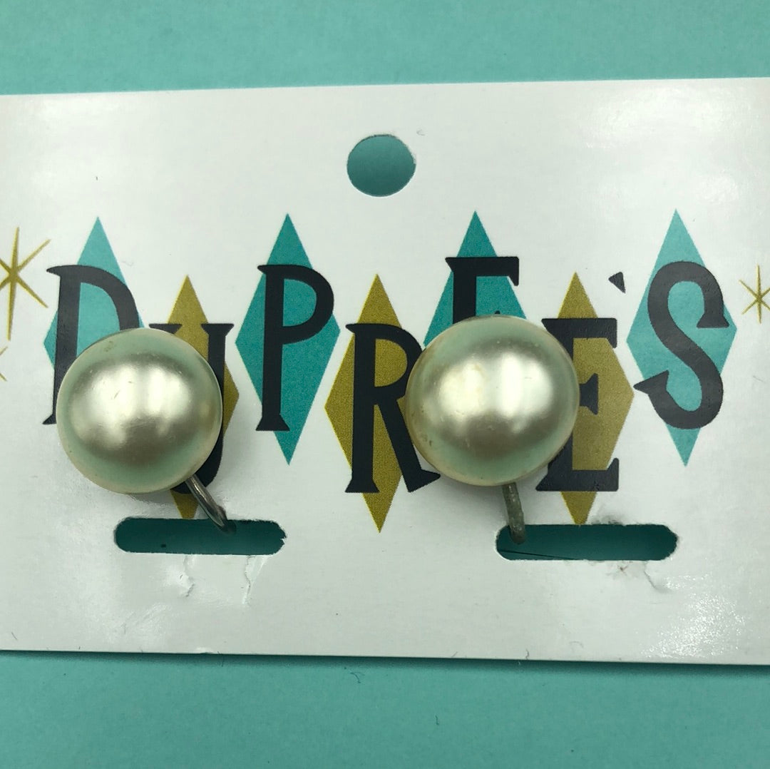 Ivory faux pearl clip on earrings