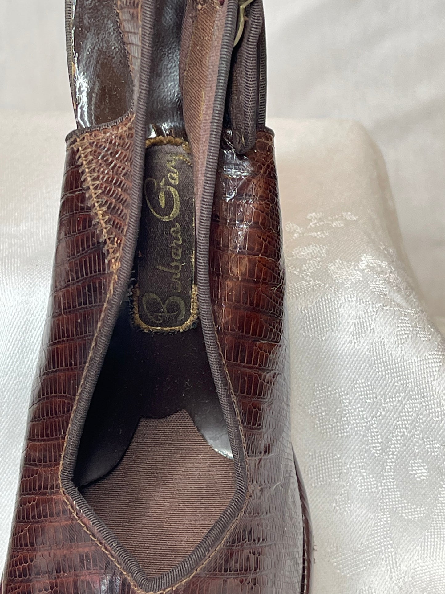 40s dark brown alligator sling backs