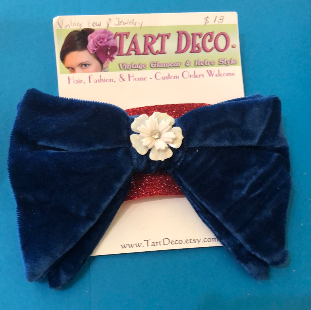 Blue velvet bow hair clip