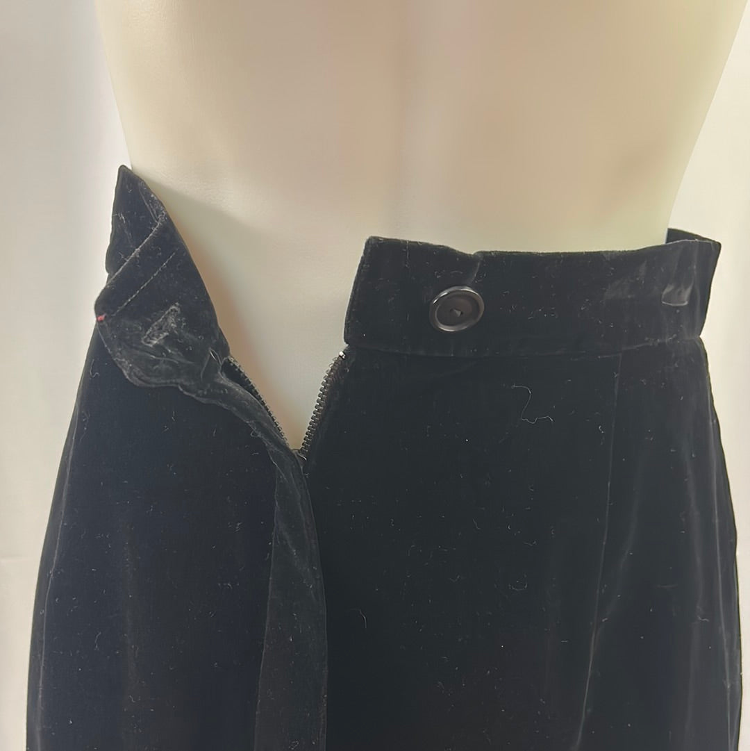 Black Velvet Straight Skirt